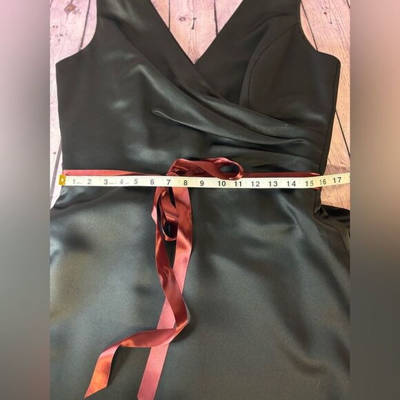 VINTAGE Erica Michelle Ltd Sleeveless Black Satin Midi A-line Formal Dress 10 - Picture 7 of 9